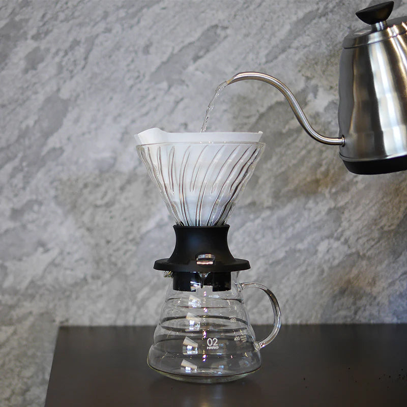 Hario V60 Switch Immersion Coffee Dripper schwarz 03