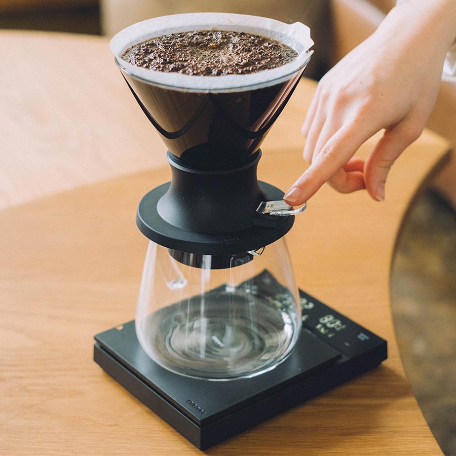 Hario V60 Handfilter Mugen x Switch Dripper Größe 02, schwarz
