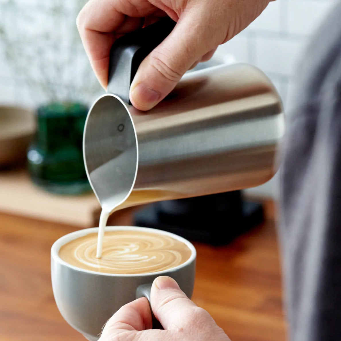 Subminimal FlowTip Milk Jug Milchkännchen Stainless Steel