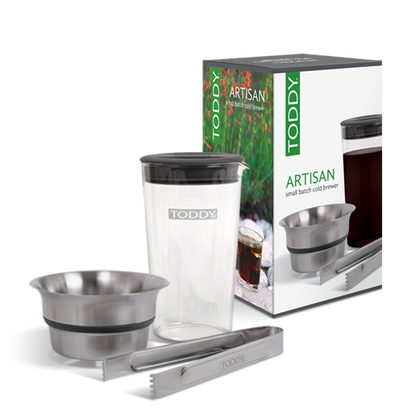 Toddy Artisan Small Batch Cold Brewer, Lieferumfang neben dem Produktkarton