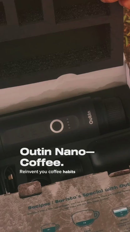 OutIn Nano tragbare elektrische Espressomaschine für unterwegs