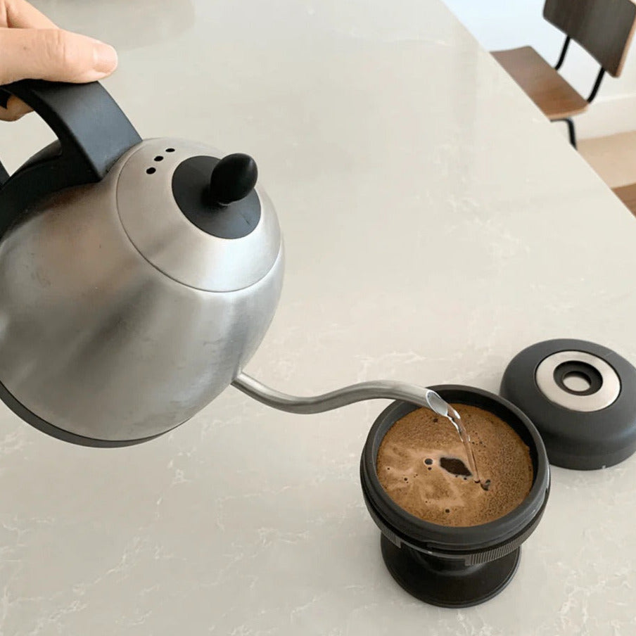 Kaffeezubereitung mit der Palmpress