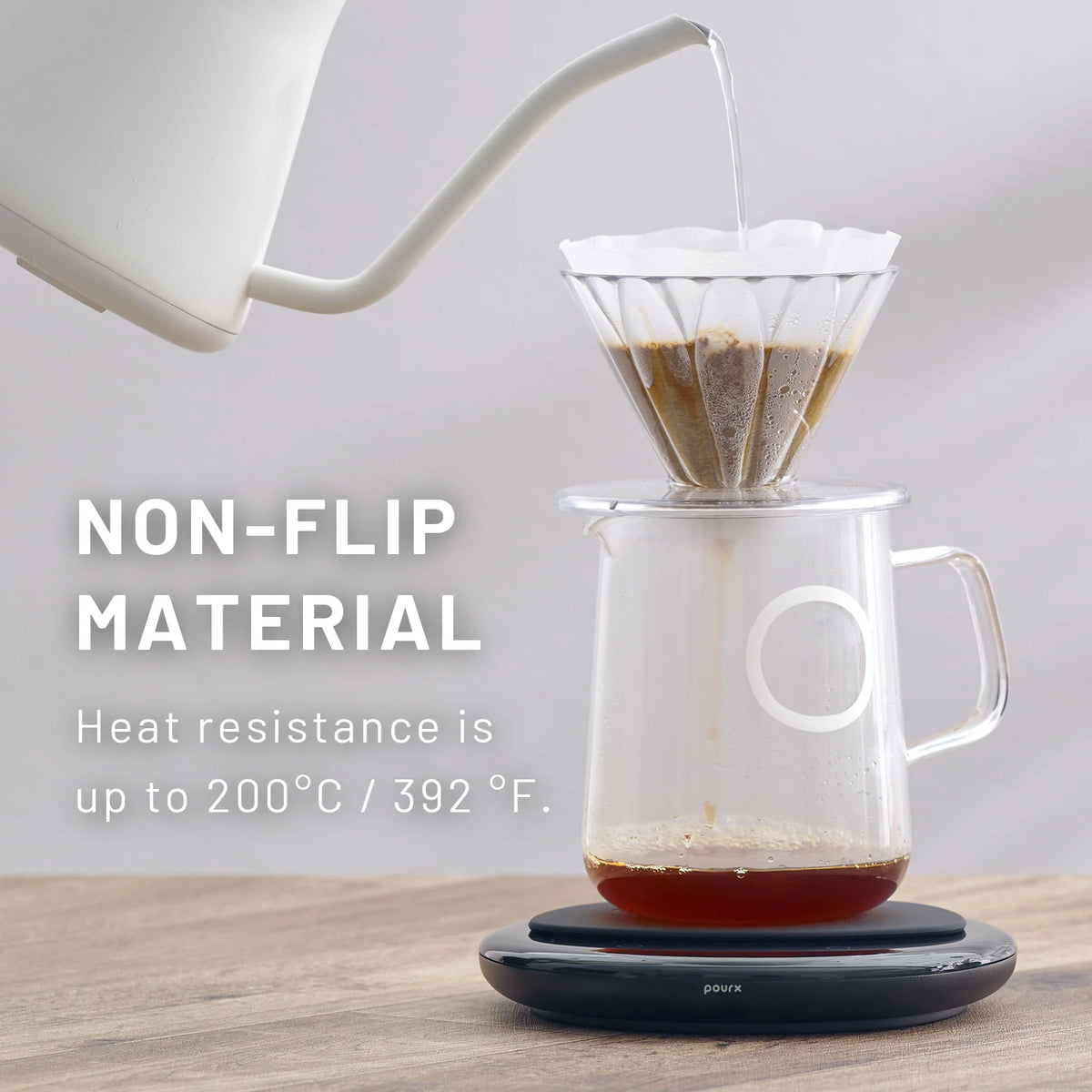 Kaffeezubereitung mit der Pourx Oura Waage mit Pourx Oura Heat Resistant Pad